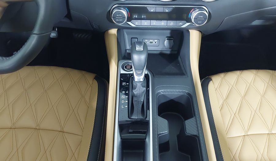 Nissan Sentra 2.0 EXCLUSIVE PREMIUM CVT Sedan 2025