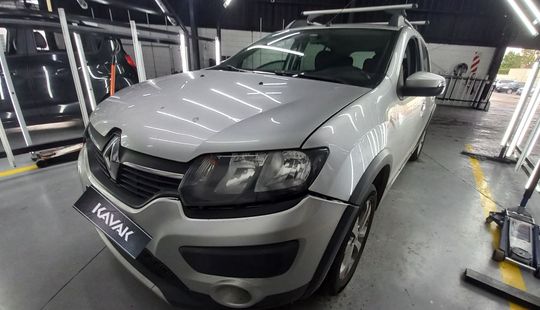 Renault • Sandero Stepway