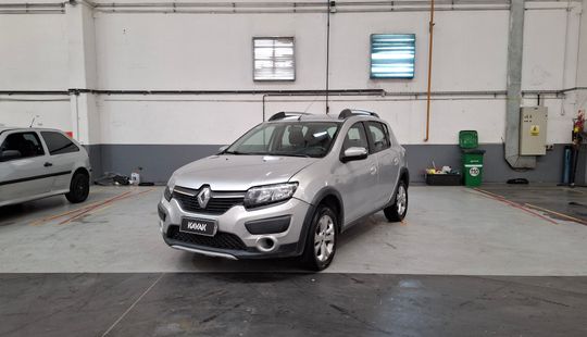 Renault • Sandero Stepway