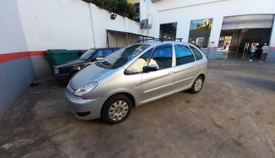 Citroen • Xsara Picasso