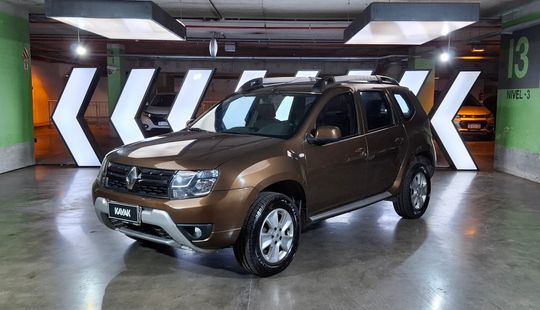 Renault • Duster