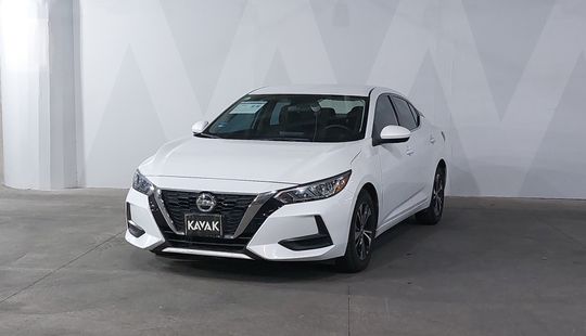 Nissan • Sentra