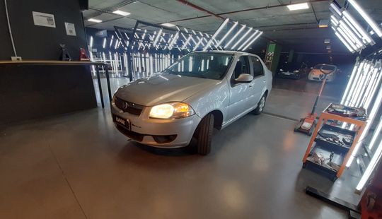 Fiat • Siena