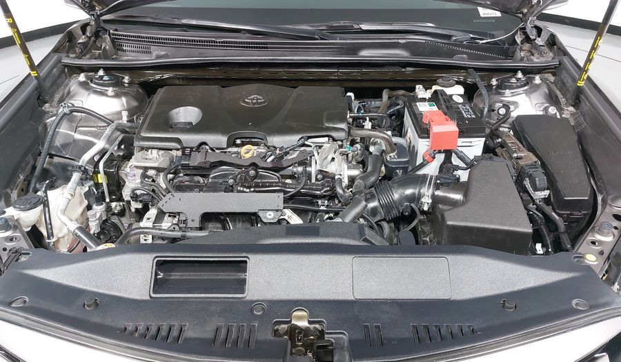 Toyota Camry 2.5 XLE AUTO Sedan 2018
