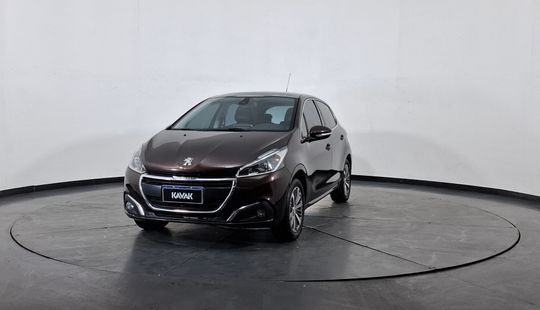 Peugeot • 208