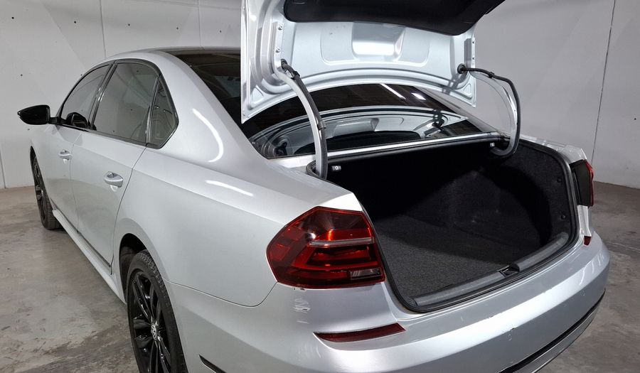 Volkswagen Passat 3.6 V6 Sedan 2017