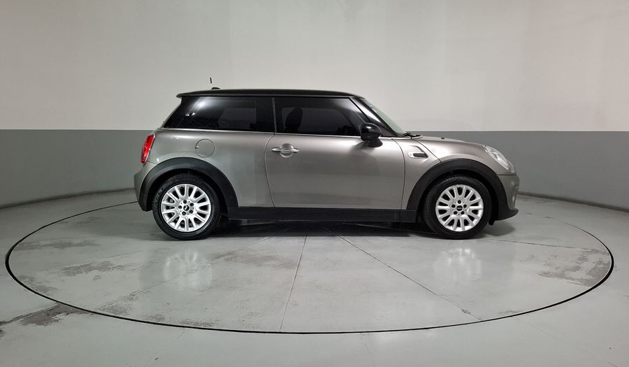 Mini Cooper 1.5 COOPER CHILI AT Hatchback 2017