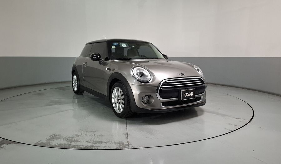 Mini Cooper 1.5 COOPER CHILI AT Hatchback 2017