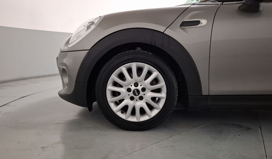 Mini Cooper 1.5 COOPER CHILI AT Hatchback 2017