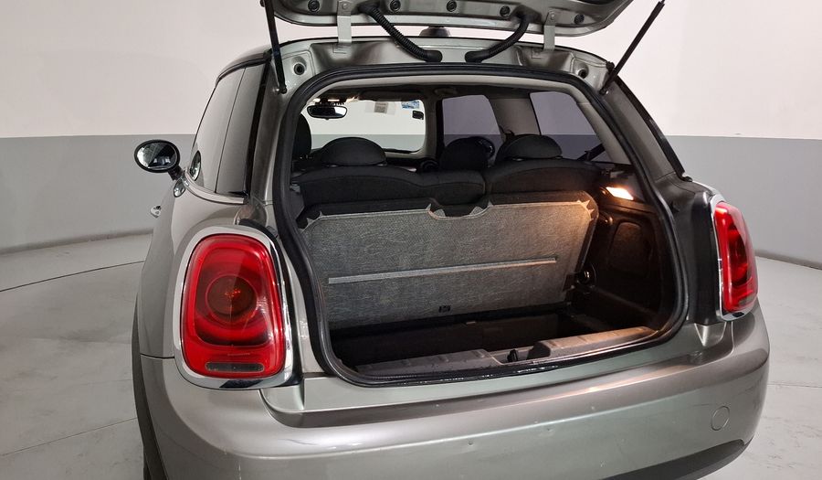Mini Cooper 1.5 COOPER CHILI AT Hatchback 2017
