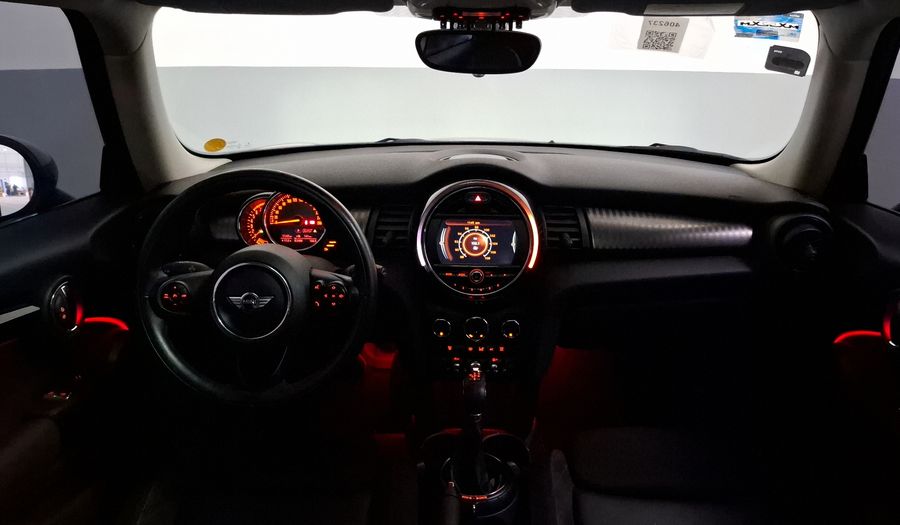 Mini Cooper 1.5 COOPER CHILI AT Hatchback 2017