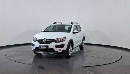 Renault • Sandero Stepway