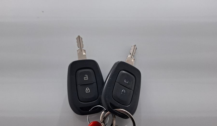 Renault Sandero Stepway 1.6 STEPWAY DYNAMIQUE Hatchback 2017