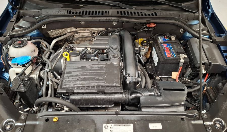 Volkswagen Vento 1.4 TSI DSG HIGHLINE LL17 MY18 Sedan 2018