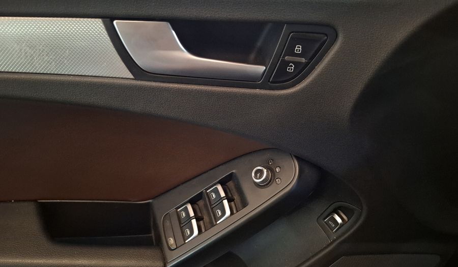 Audi A4 1.8 TFSI TRENDY MULTITRONIC Sedan 2014