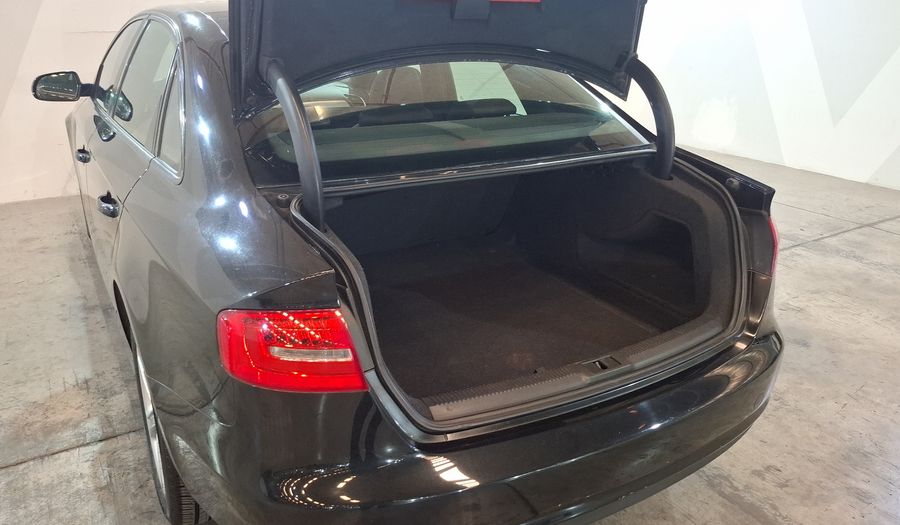 Audi A4 1.8 TFSI TRENDY MULTITRONIC Sedan 2014