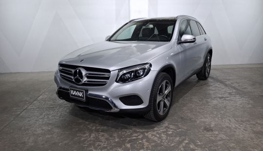 Mercedes Benz • Clase GLC