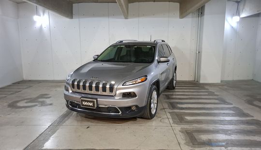 Jeep • Cherokee