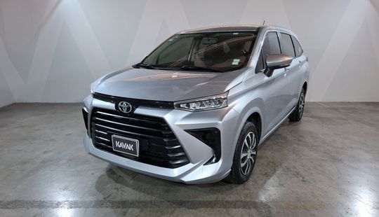 Toyota • Avanza