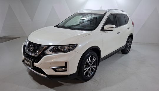 Nissan • X-Trail