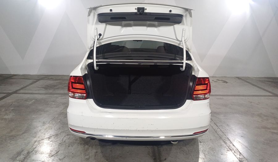 Volkswagen Vento 1.6 ALLSTAR STD. Sedan 2017
