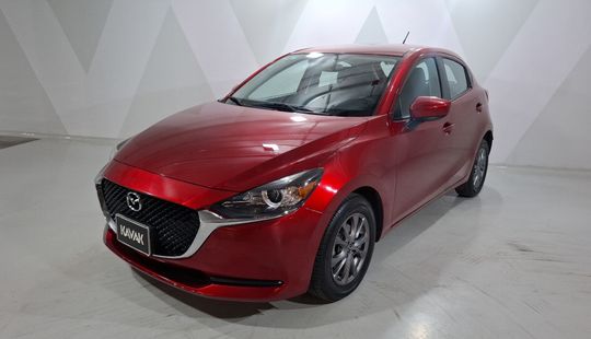 Mazda • Mazda 2