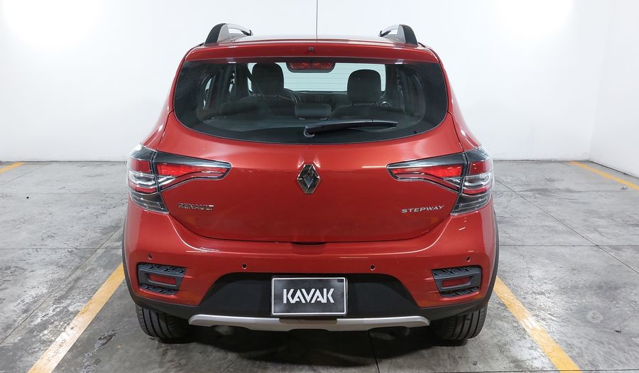 Renault Stepway 1.6 INTENS MT Hatchback 2022