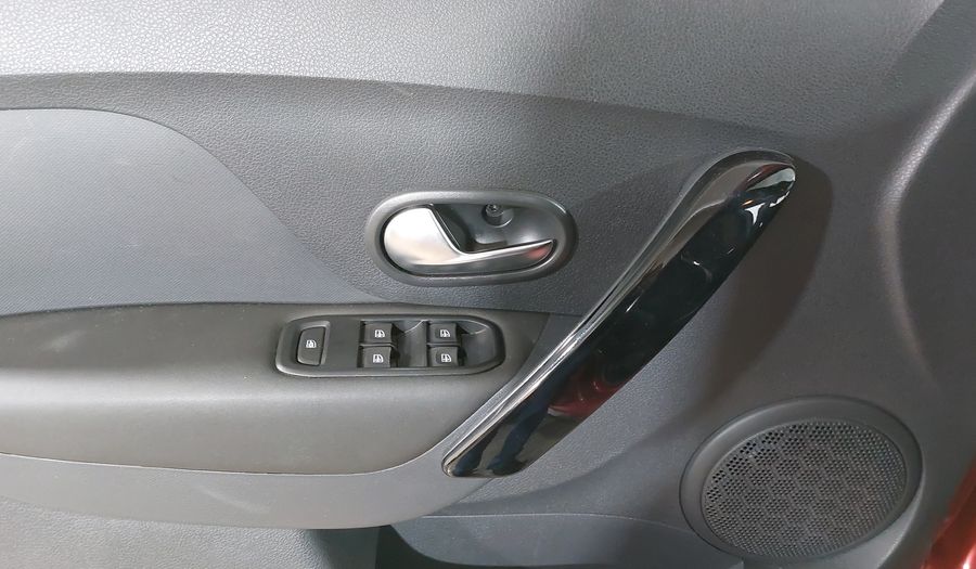 Renault Stepway 1.6 INTENS MT Hatchback 2022