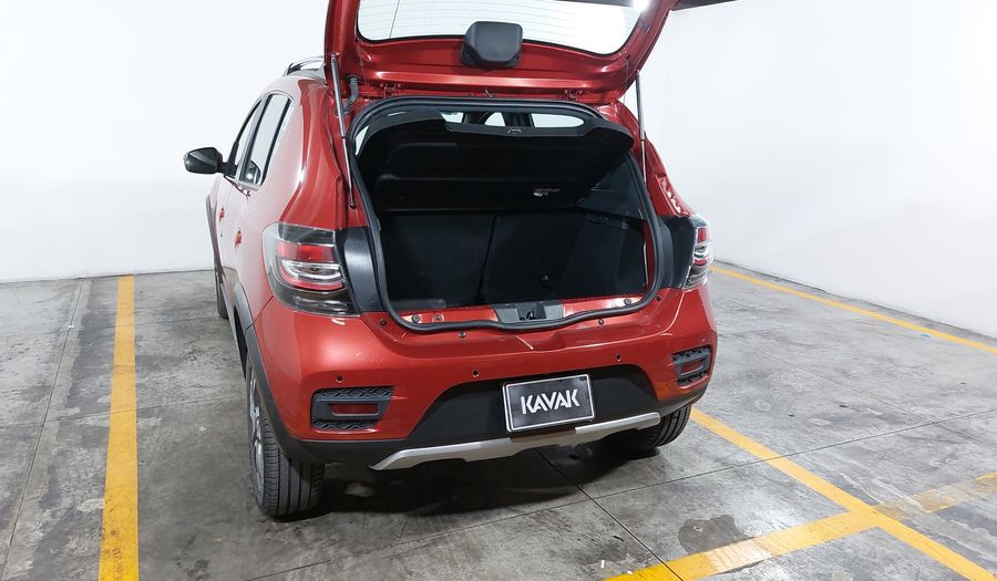 Renault Stepway 1.6 INTENS MT Hatchback 2022