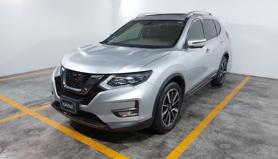 Nissan • X-Trail
