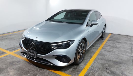 Mercedes Benz • EQE