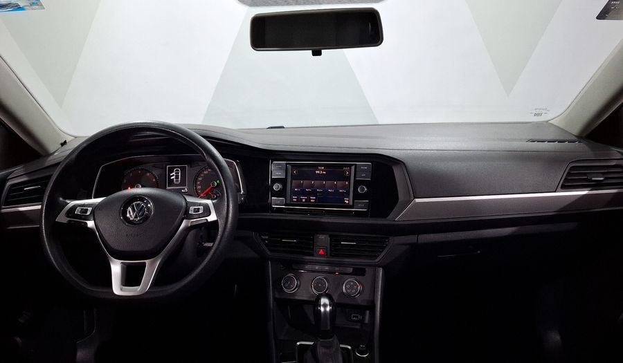 Volkswagen Jetta 1.4 TRENDLINE AUTO Sedan 2019