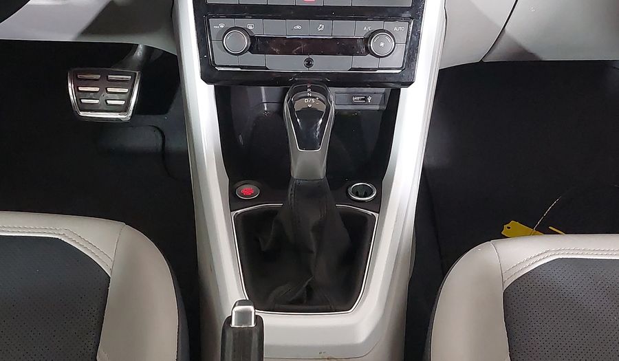 Volkswagen T-cross 250 TSI HIGHLINE Suv 2021