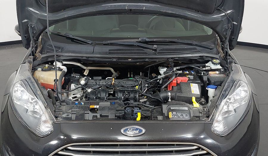 Ford Fiesta SE HATCH Hatchback 2016