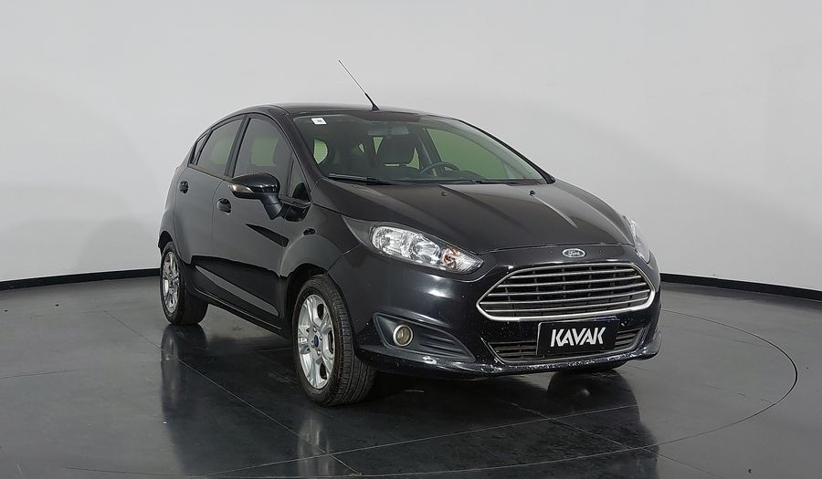 Ford Fiesta SE HATCH Hatchback 2016