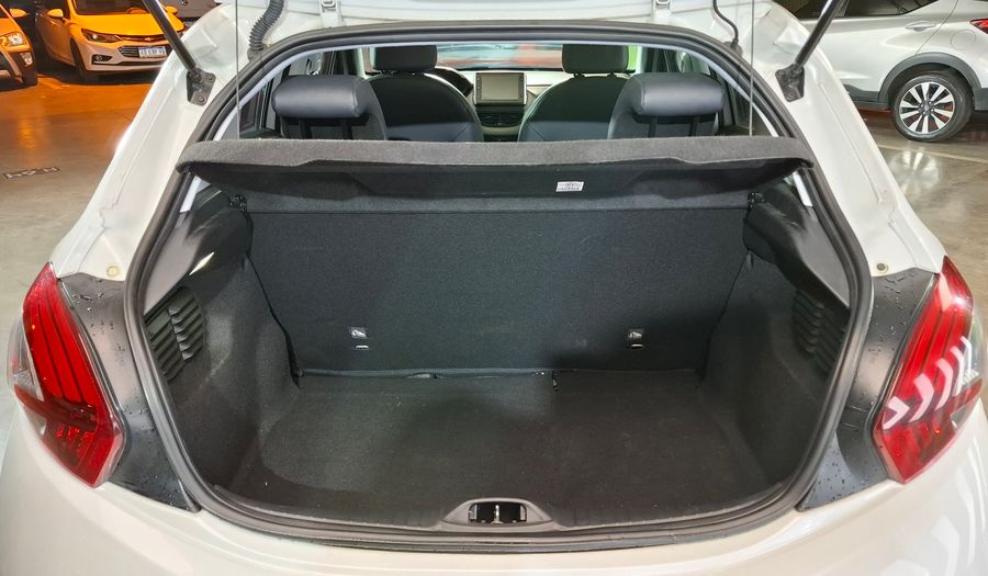 Peugeot 208 1.6 FELINE TIPTRONIC Hatchback 2020