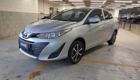 Toyota • Yaris