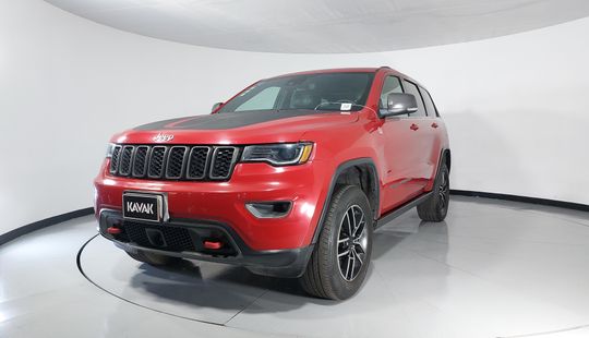 Jeep • Grand Cherokee
