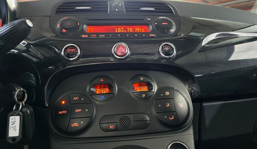 Fiat 500 1.4 16V LOUNGE AUTO Hatchback 2013