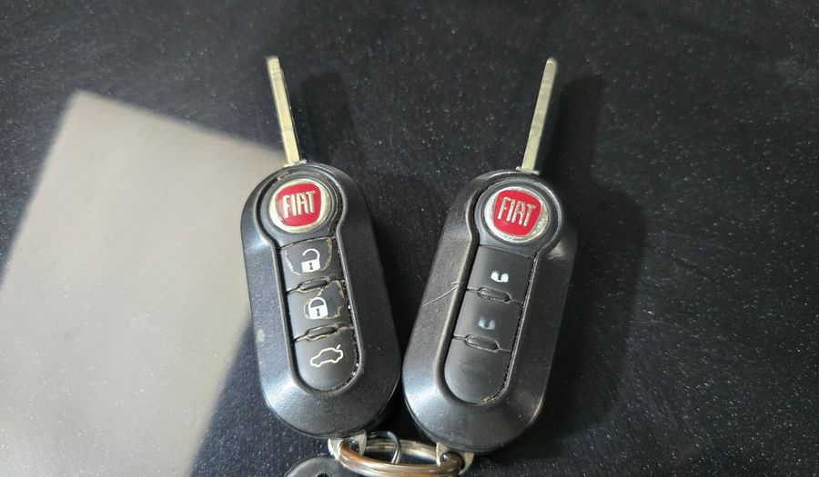 Fiat 500 1.4 16V LOUNGE AUTO Hatchback 2013