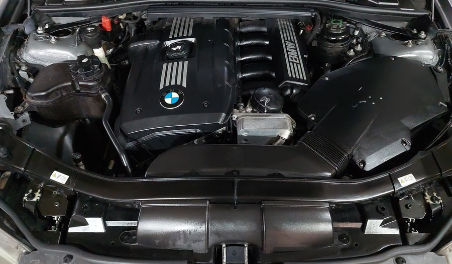 Bmw Serie 3 2.5 325IA NAVI AT Sedan 2011