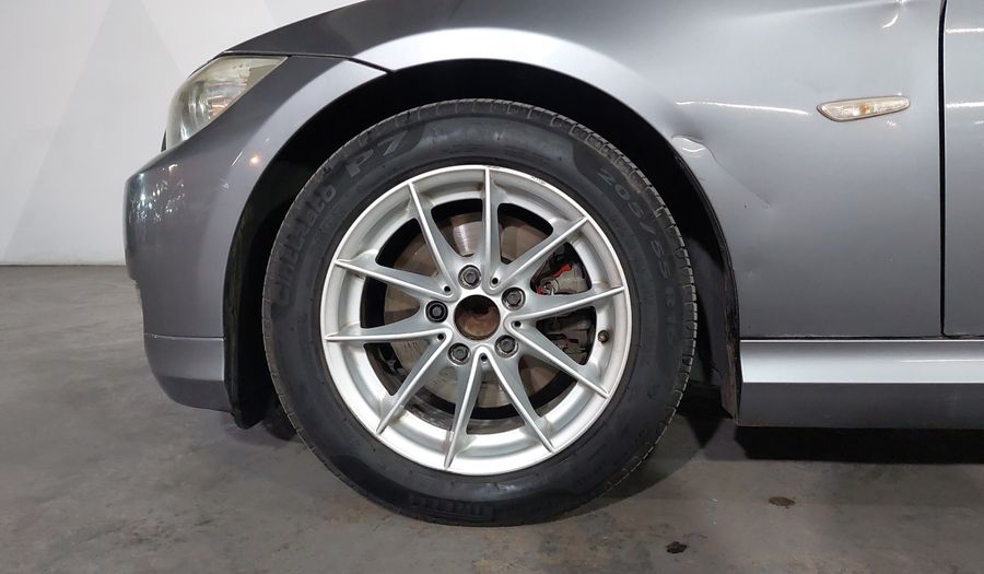 Bmw Serie 3 2.5 325IA NAVI AT Sedan 2011
