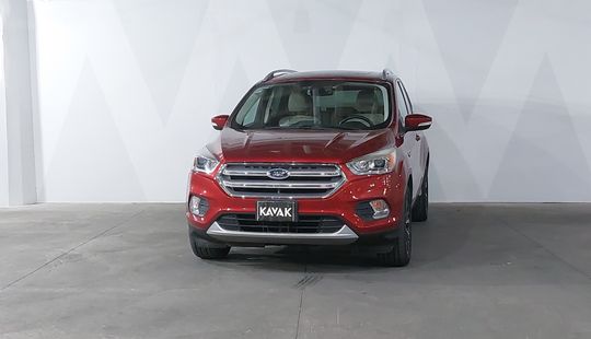 Ford • Escape
