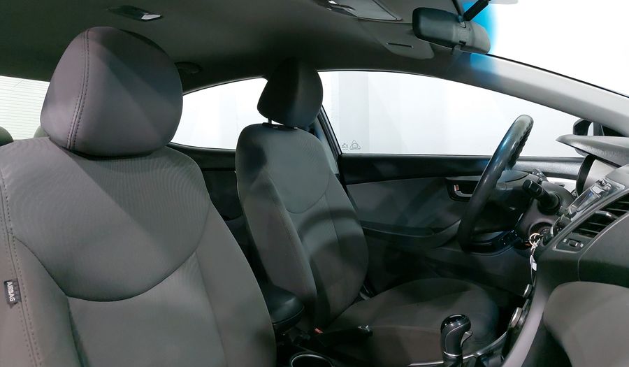 Hyundai Elantra 1.8 GLS AT Sedan 2016