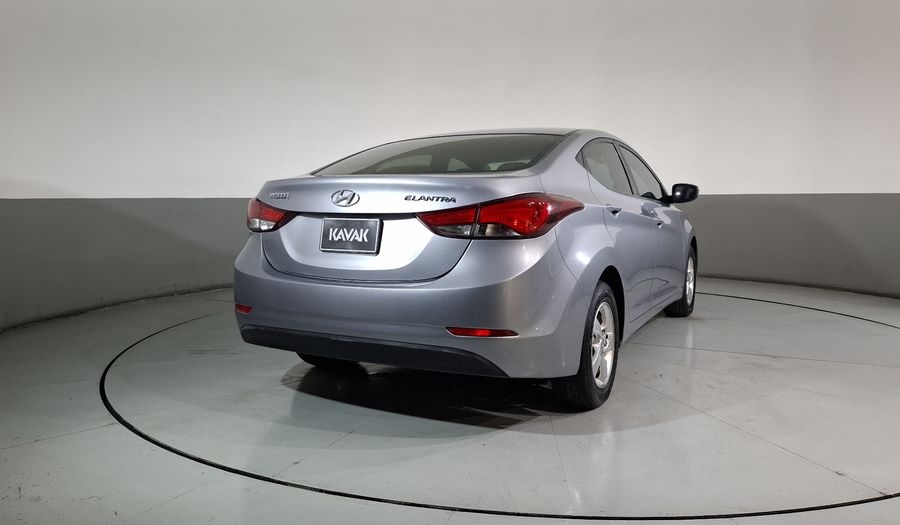 Hyundai Elantra 1.8 GLS AT Sedan 2016