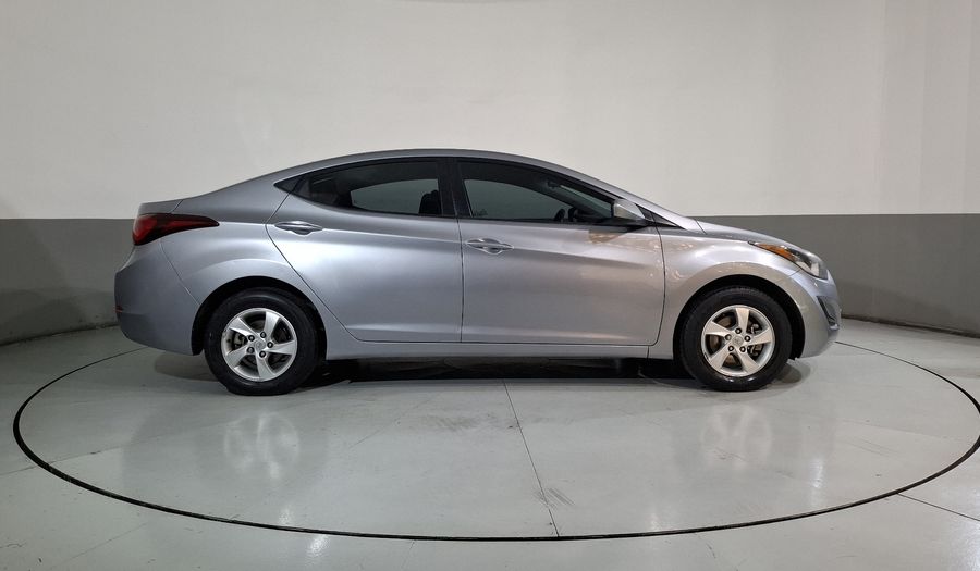 Hyundai Elantra 1.8 GLS AT Sedan 2016