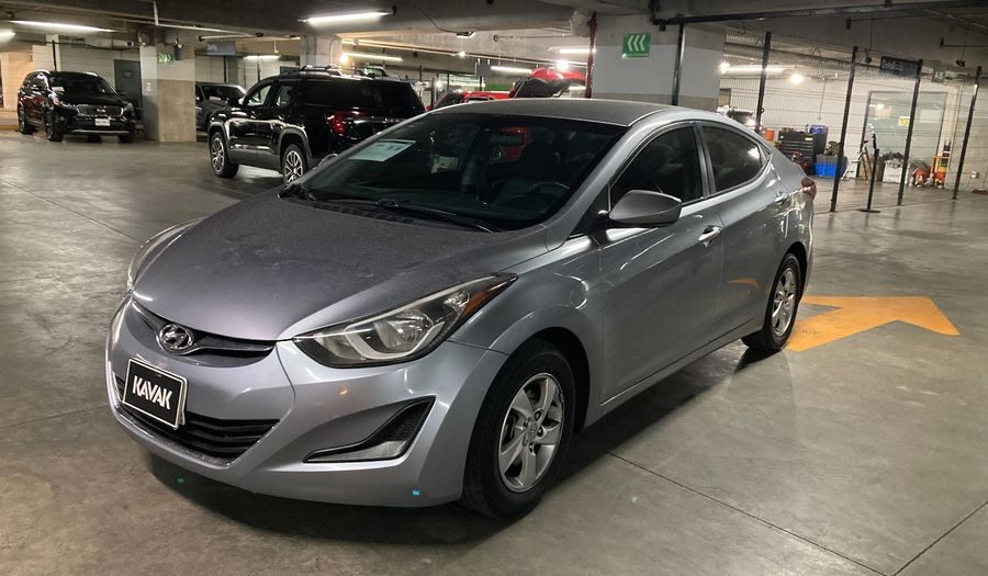 Hyundai Elantra 1.8 GLS AT Sedan 2016
