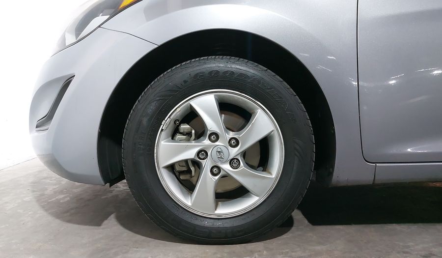Hyundai Elantra 1.8 GLS AT Sedan 2016