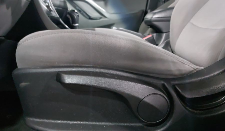 Hyundai Elantra 1.8 GLS AT Sedan 2016