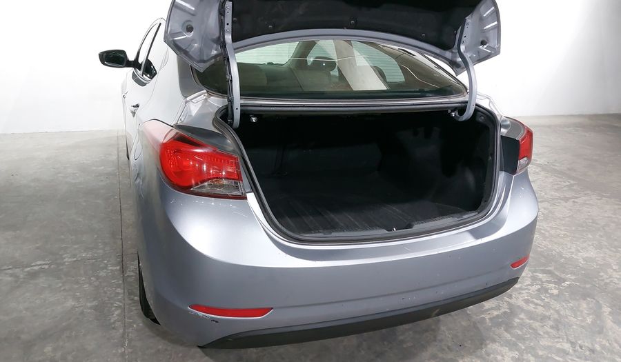 Hyundai Elantra 1.8 GLS AT Sedan 2016